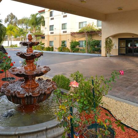 Citrus Suites Redlands Loma Linda Hotel Экстерьер фото