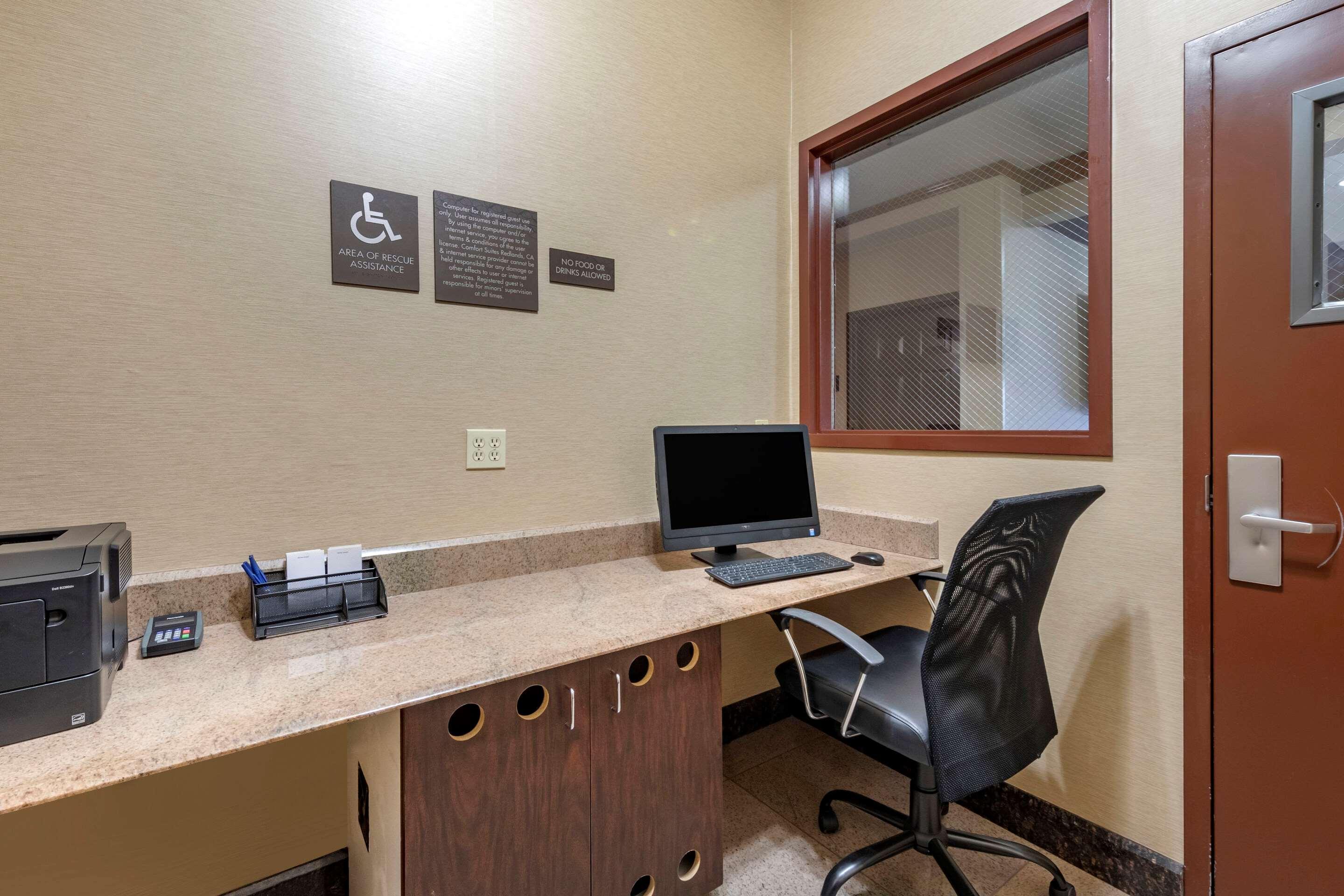 Citrus Suites Redlands Loma Linda Hotel Экстерьер фото