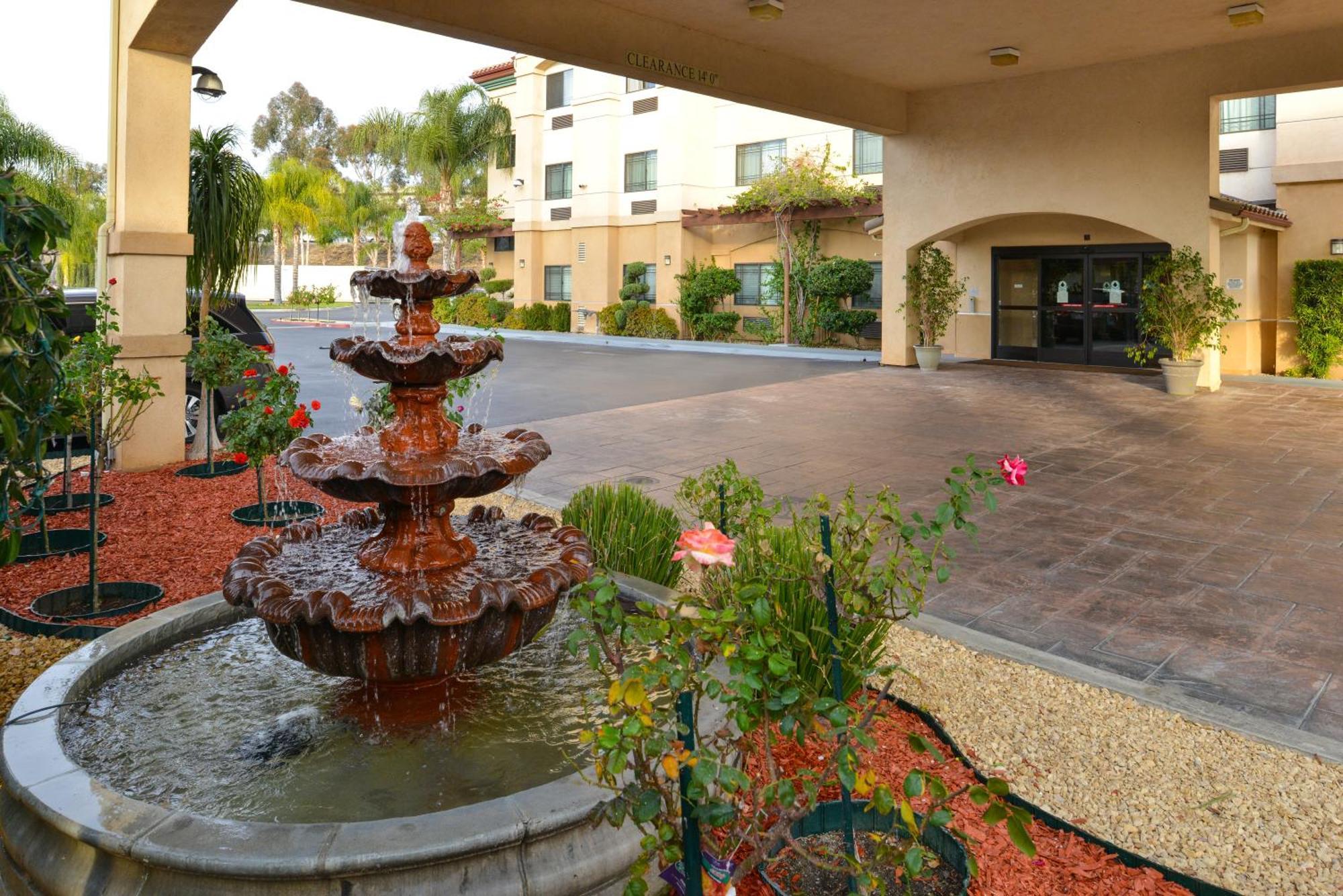 Citrus Suites Redlands Loma Linda Hotel Экстерьер фото